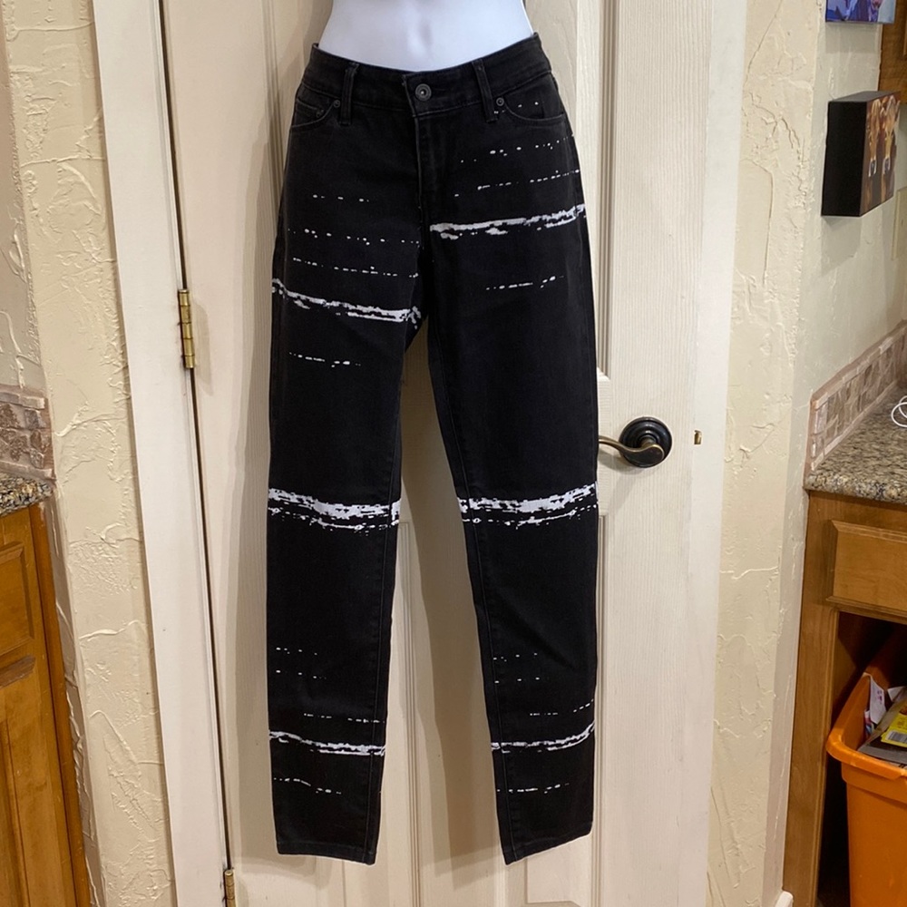 Levi’s Paint Splatter Jeans